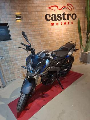 BAJAJ DOMINAR NS200 